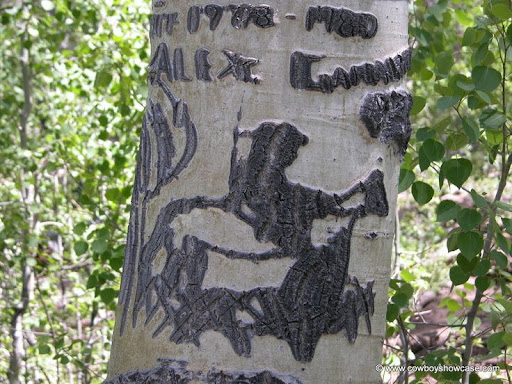 Carved tree art in Taos